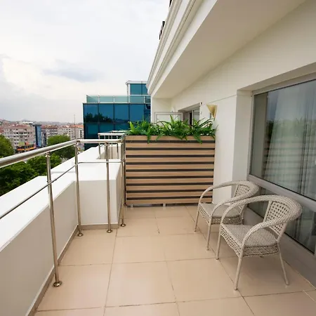 The Hotell 4*