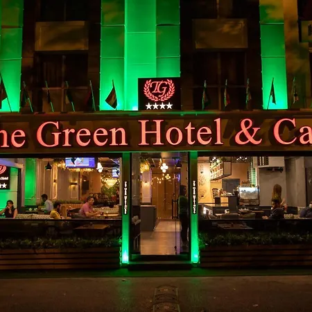 Hotel The 4*